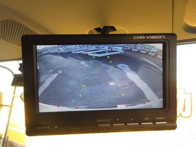 ISUZU FORWARD 2023 Image 31