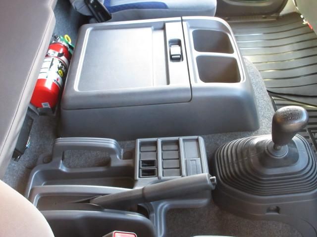 ISUZU FORWARD 2023 Image 31