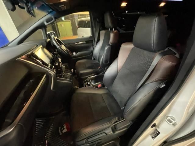 TOYOTA ALPHARD 2018 Image 31