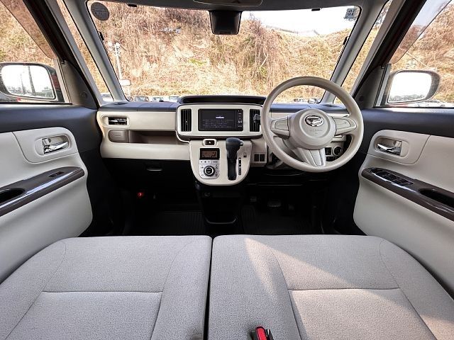 DAIHATSU MOVE CANBUS 4WD 2016 Image 31