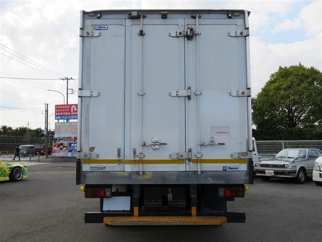 HINO DUTRO 2018 Image 31