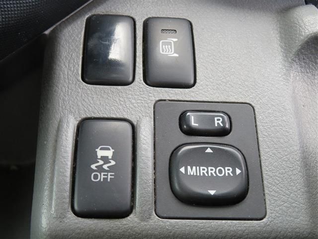 HINO DUTRO 2018 Image 31