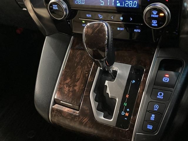 TOYOTA ALPHARD 4WD 2021 Image 31