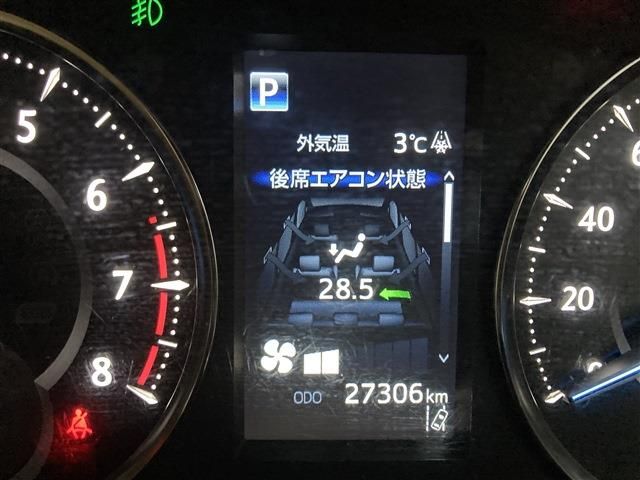 TOYOTA ALPHARD 4WD 2021 Image 31