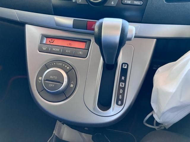 DAIHATSU MOVE CUSTOM 4WD 2009 Image 31