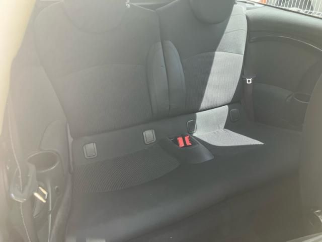 BMW MINI COOPER S CL 2010 Image 31