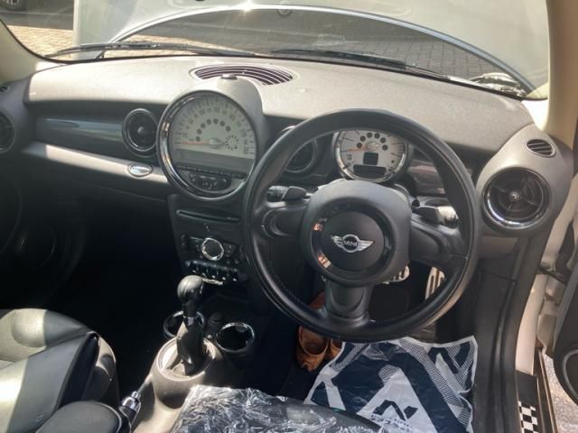 BMW MINI COOPER S CL 2010 Image 31