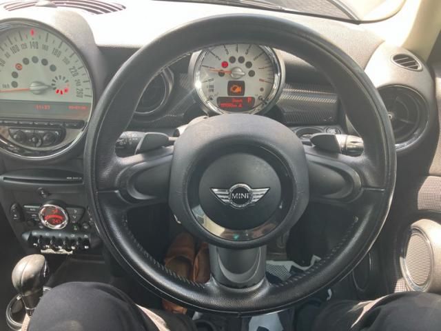 BMW MINI COOPER S CL 2010 Image 31