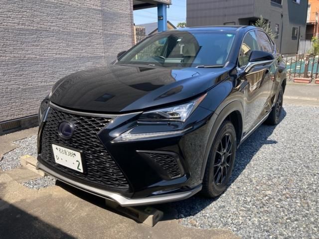 TOYOTA LEXUS NX300H 2017 Image 31
