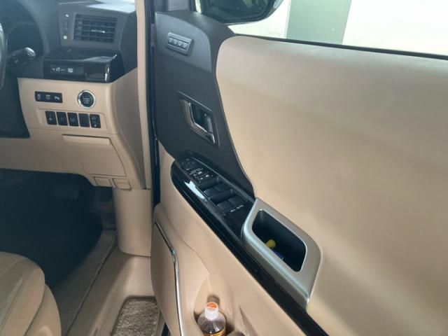 TOYOTA VELLFIRE 4WD 2012 Image 31