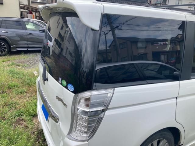 HONDA STEPWAGON SPADA 2012 Image 31