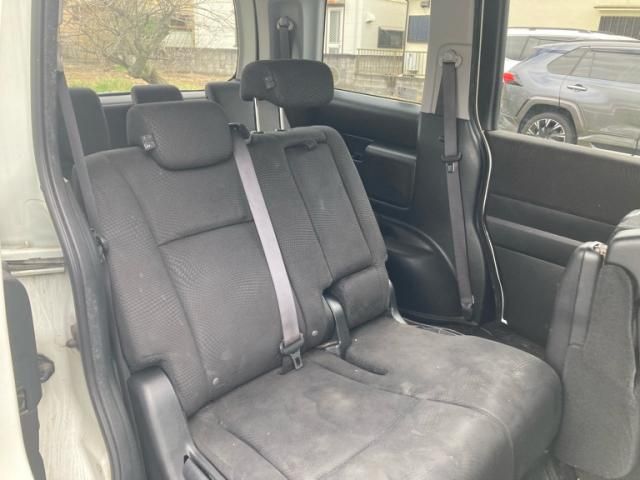 HONDA STEPWAGON SPADA 2012 Image 31