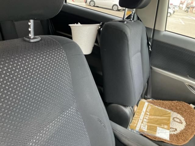 TOYOTA ISIS 4WD 2007 Image 31