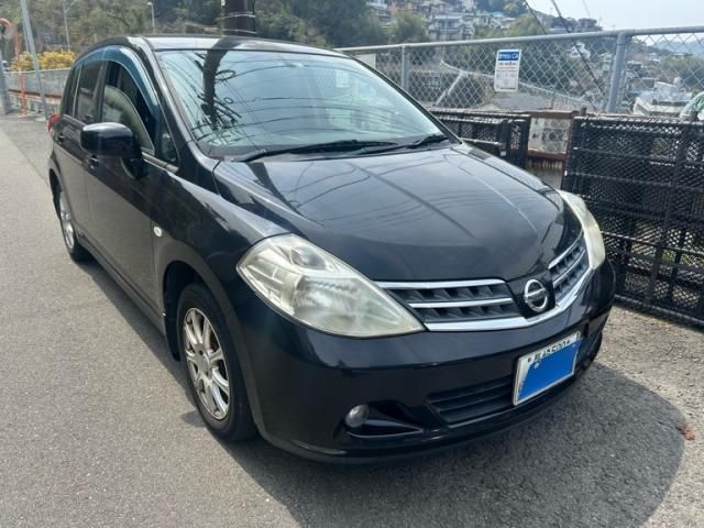 NISSAN TIIDA 2010 Image 31