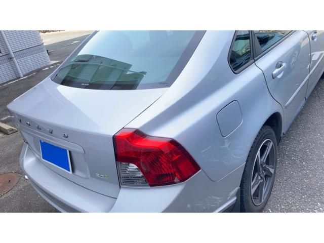 VOLVO S40 2009 Image 31