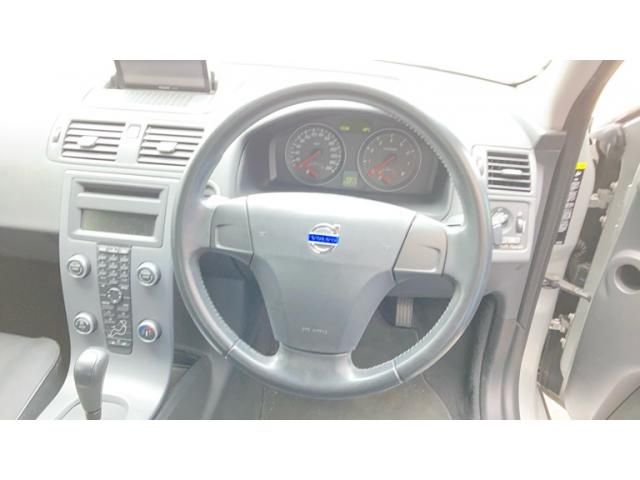 VOLVO S40 2009 Image 31