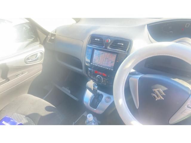 SUZUKI LANDY 2011 Image 31