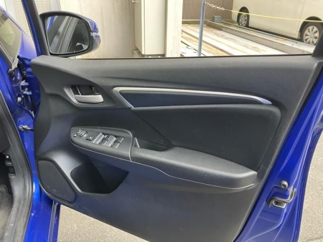HONDA FIT 2018 Image 31
