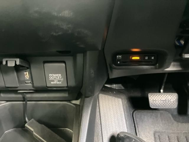 HONDA FIT 2018 Image 31