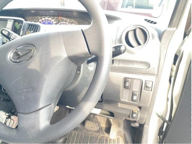 DAIHATSU TANTO 2013 Image 31