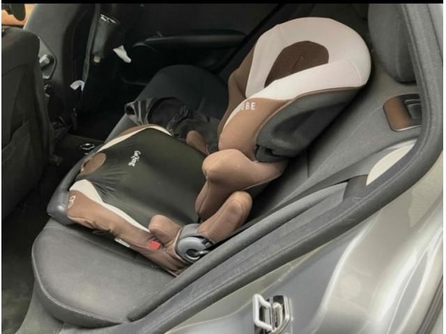 MERCEDES BENZ C CLAS 2011 Image 31