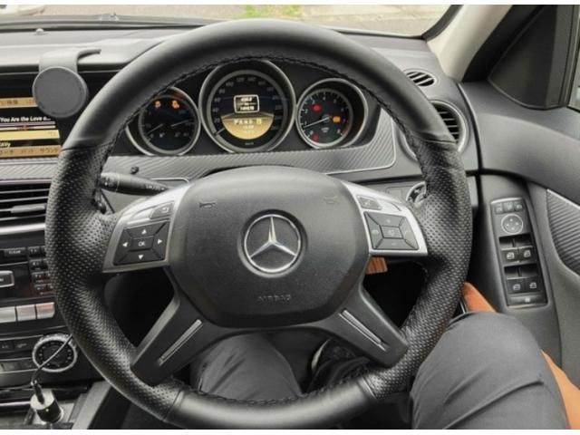 MERCEDES BENZ C CLAS 2011 Image 31