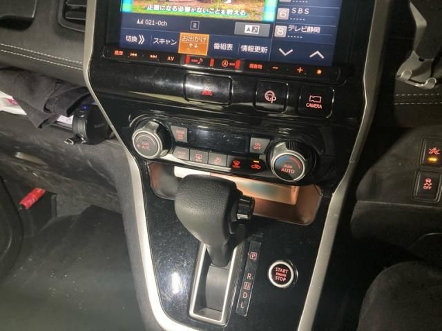 NISSAN SERENA  S-HYBRID 2016 Image 31