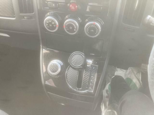 MITSUBISHI DELICA D:5 4WD 2010 Image 31