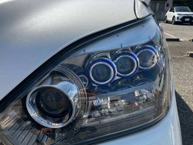 TOYOTA HARRIER 2WD 2005 Image 31