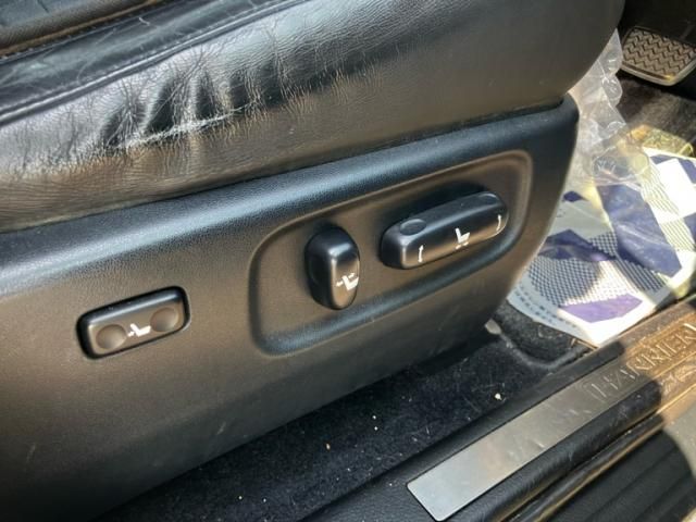 TOYOTA HARRIER 2WD 2005 Image 31