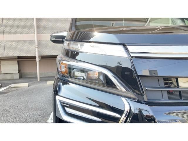 TOYOTA VOXY 2021 Image 31