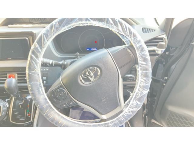 TOYOTA VOXY 2021 Image 31