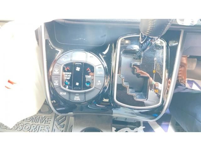 TOYOTA VOXY 2021 Image 31