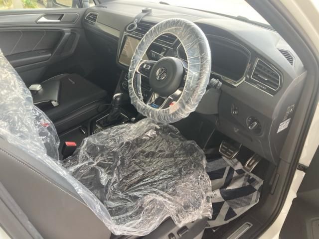 VOLKSWAGEN TIGUAN 2019 Image 31