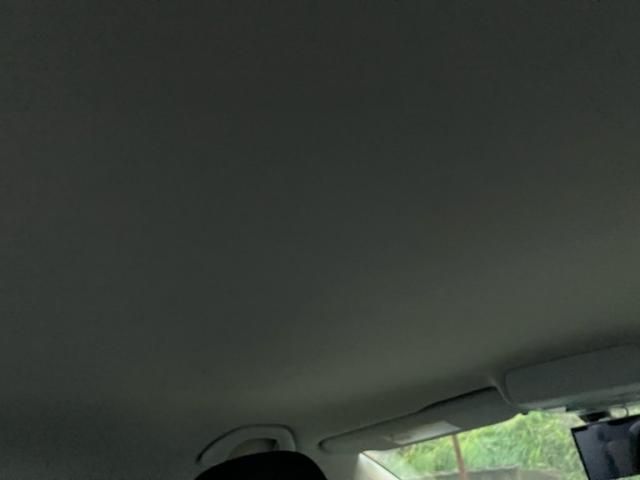 VOLKSWAGEN POLO 2011 Image 31