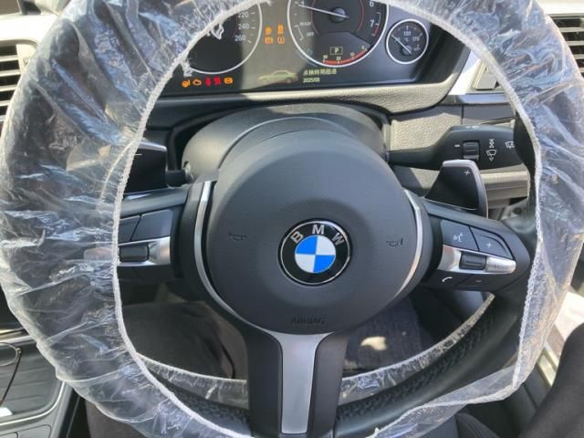 BMW 3SERIES SEDAN 2013 Image 31