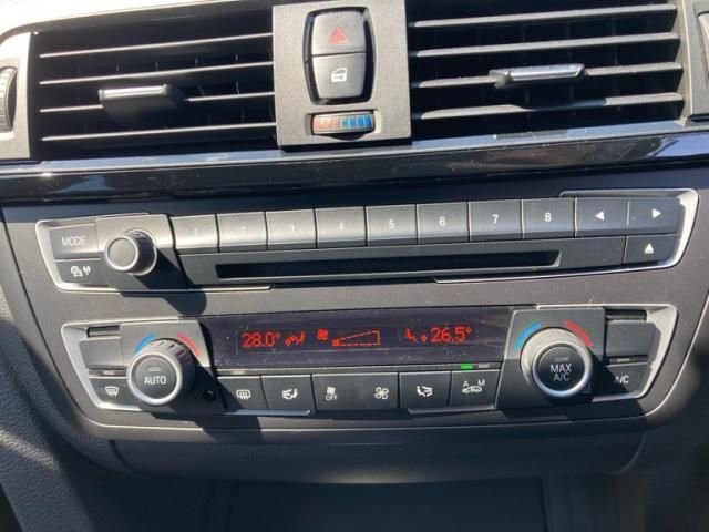 BMW 3SERIES SEDAN 2013 Image 31