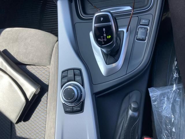 BMW 3SERIES SEDAN 2013 Image 31