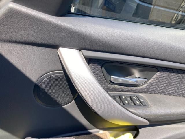 BMW 3SERIES SEDAN 2013 Image 31