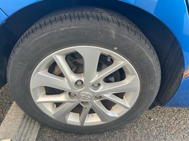 TOYOTA AURIS 2014 Image 31