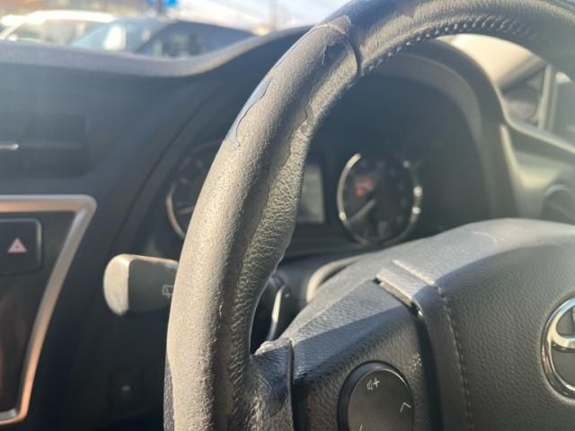 TOYOTA AURIS 2014 Image 31