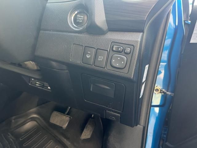 TOYOTA AURIS 2014 Image 31