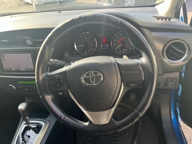 TOYOTA AURIS 2014 Image 31
