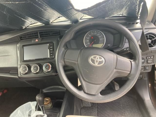 TOYOTA COROLLA AXIO 2017 Image 31