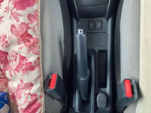 TOYOTA COROLLA AXIO 2017 Image 31