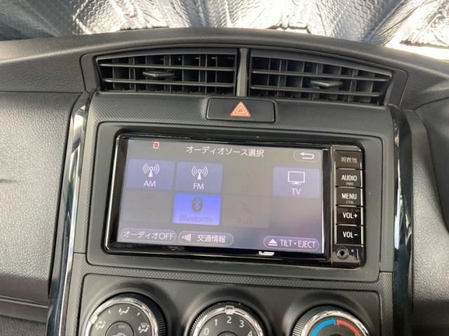 TOYOTA COROLLA AXIO 2017 Image 31