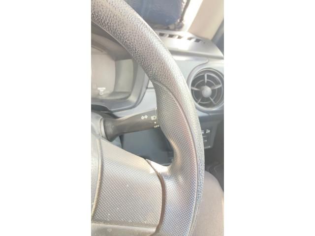 TOYOTA COROLLA AXIO 2017 Image 31