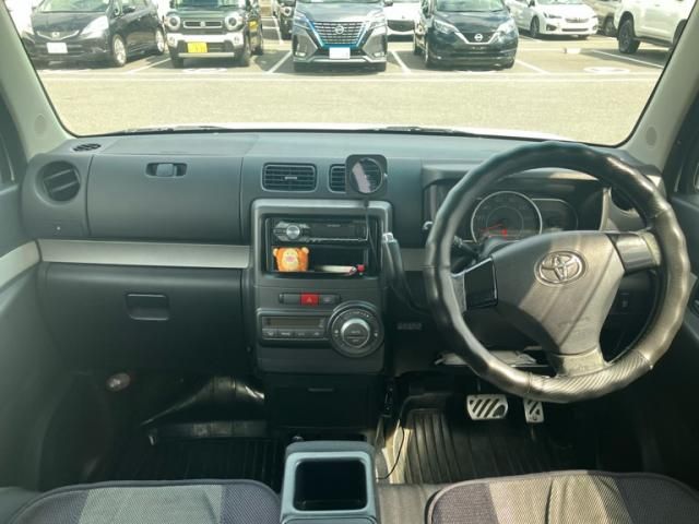 TOYOTA PIXIS SPACE CUSTOM 2014 Image 31