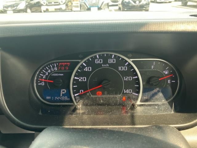 TOYOTA PIXIS SPACE CUSTOM 2014 Image 31