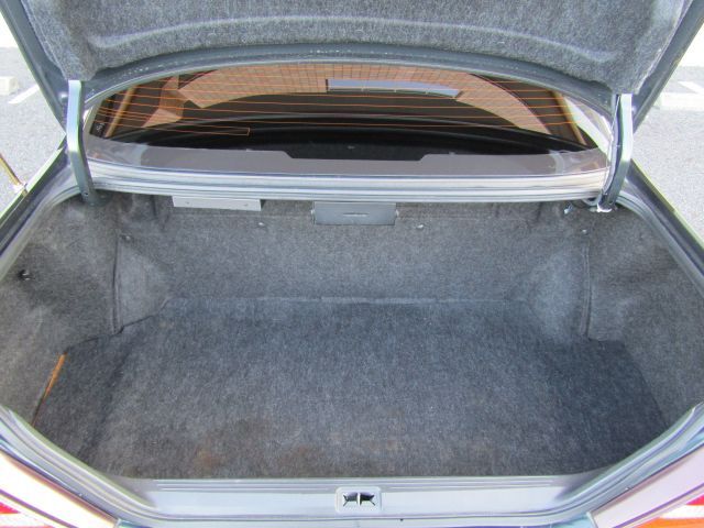 NISSAN CEDRIC HARDTOP 1994 Image 31